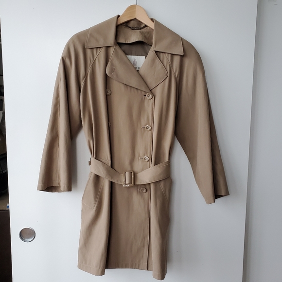 London Fog Vintage Tan Trench Coat - Picture 3 of 7